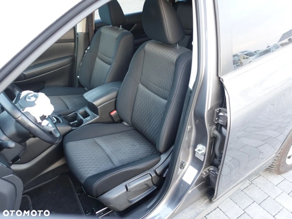 Nissan X-Trail 1.3 DIG-T N-Connecta 2WD DCT - 7