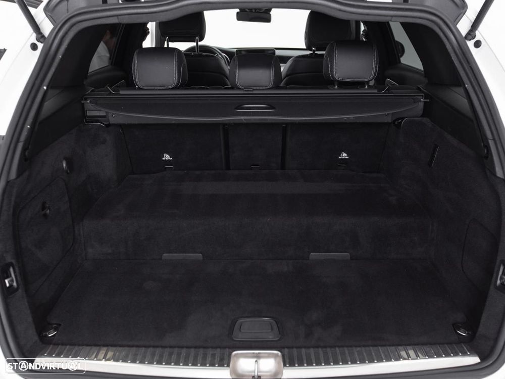 Mercedes-Benz C 300 de T 9G-TRONIC AMG Line - 13