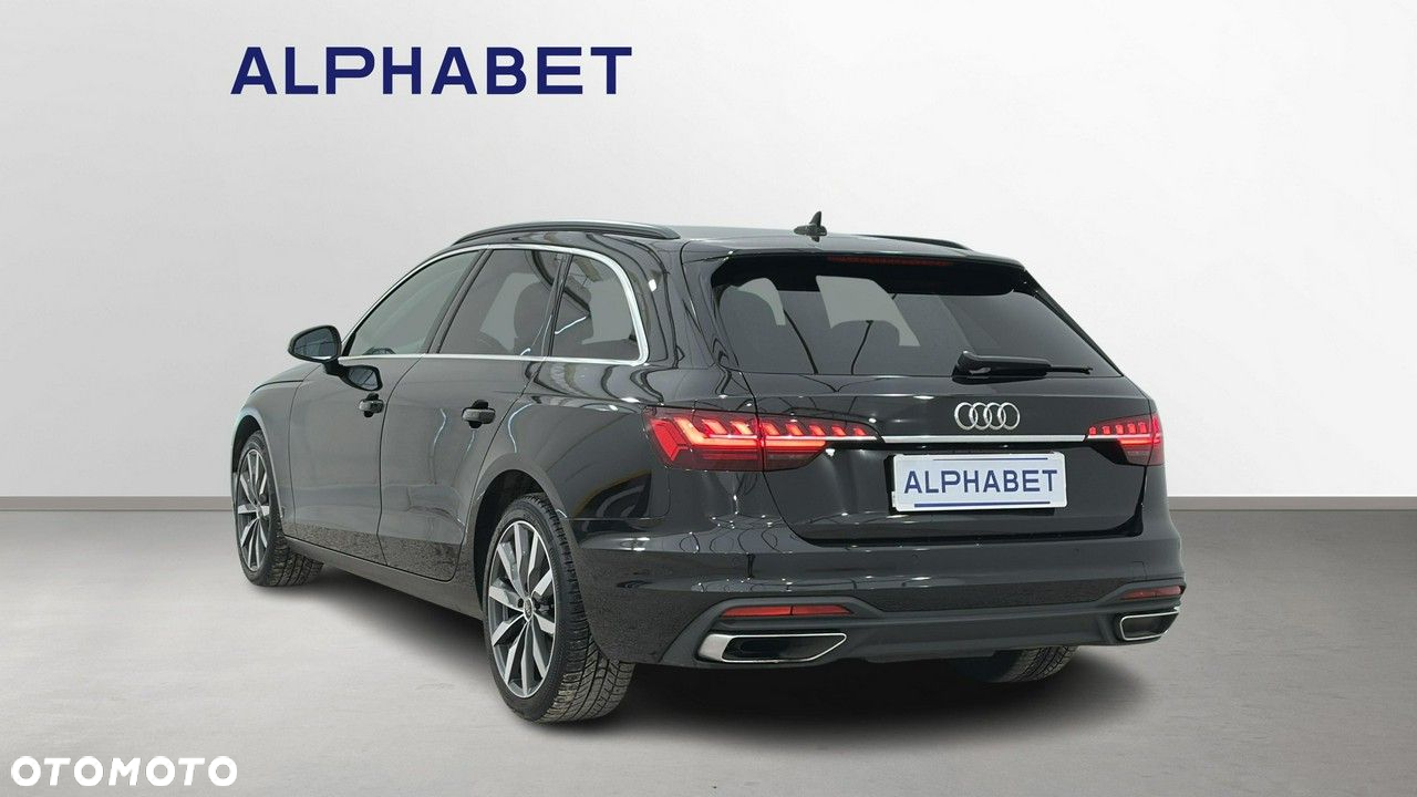 Audi A4 - 4