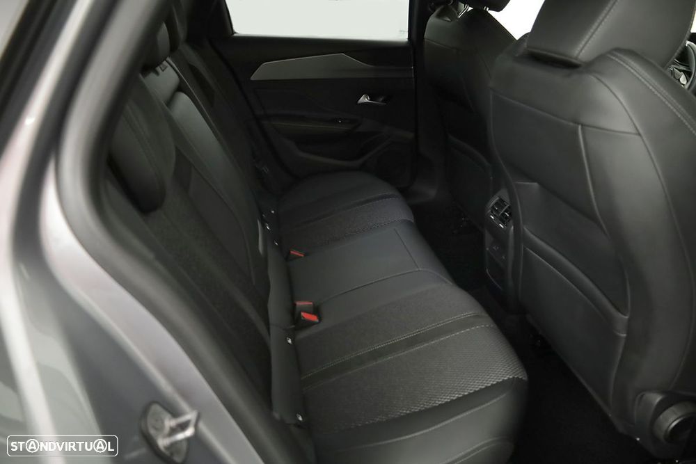 Peugeot 308 SW 1.2 PureTech GT EAT8 - 22