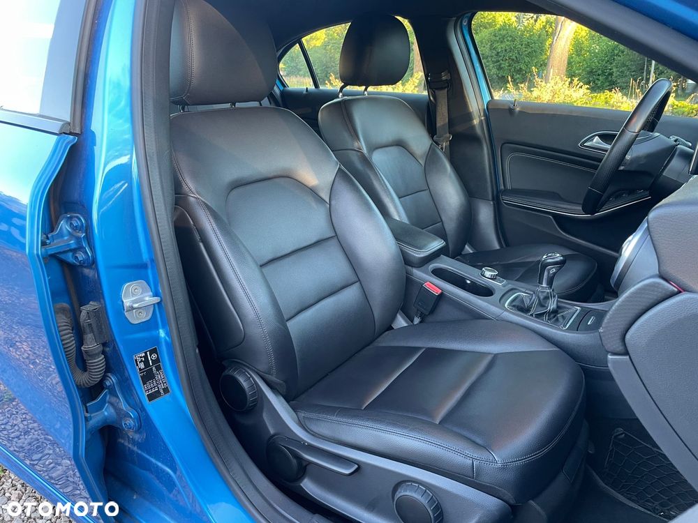 Mercedes-Benz Klasa A 180 CDI (BlueEFFICIENCY) - 8