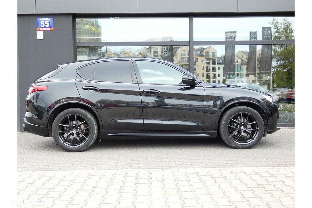 Alfa Romeo Stelvio 2.0 Turbo Veloce Q4 - 2