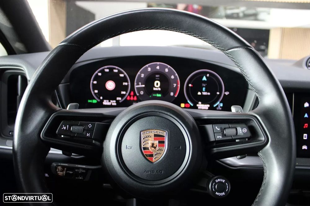 Porsche Cayenne Coupé E-Hybrid - 20