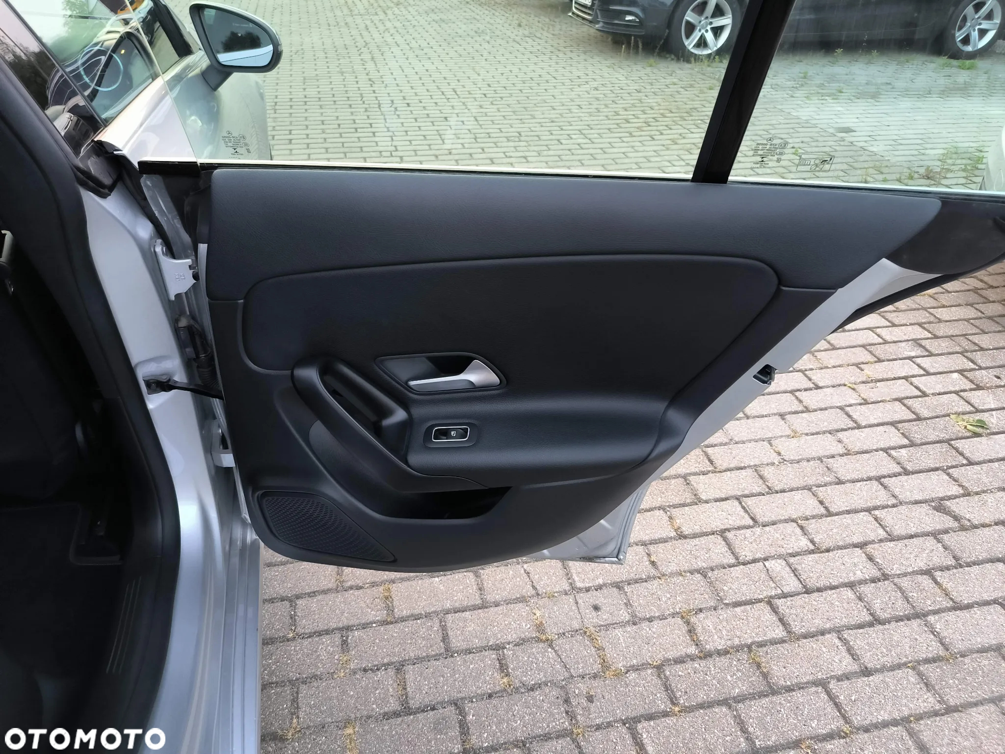 Mercedes-Benz CLA 180 d Shooting Brake 8G-DCT Edition 2022 - 28