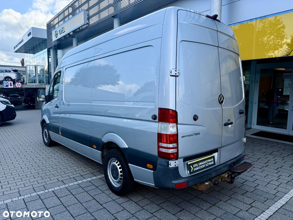 Mercedes-Benz SPRINTER - 2