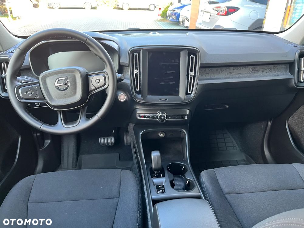 Volvo XC 40 T2 Essential - 8