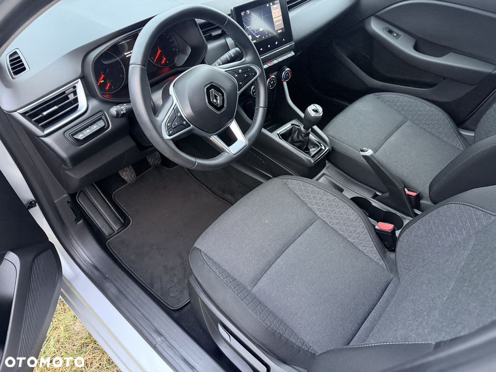 Renault Clio - 6