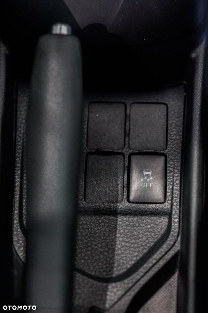 Toyota Yaris - 31