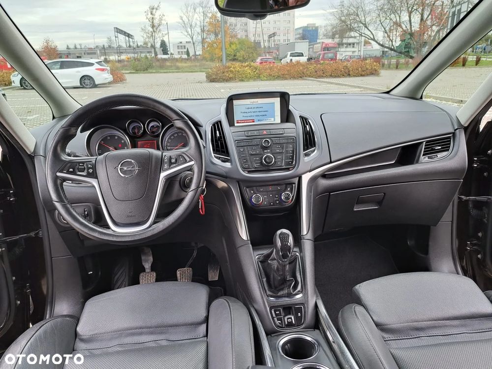 Opel Zafira 2.0 CDTI Cosmo - 19