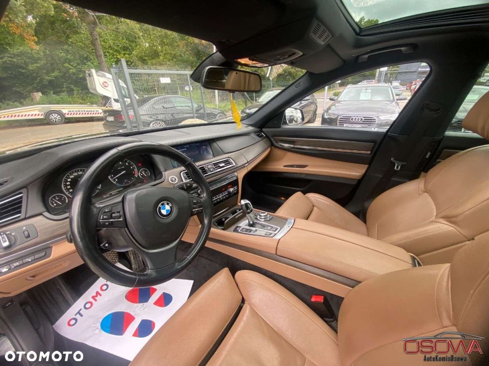 BMW Seria 7 - 37