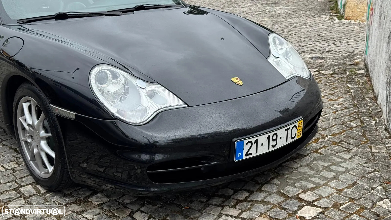 Porsche 911 (996) Carrera 4 - 31