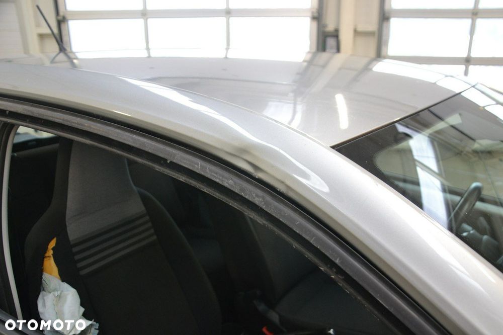 Volkswagen up! - 10