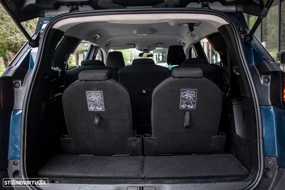 Peugeot 5008 - 30