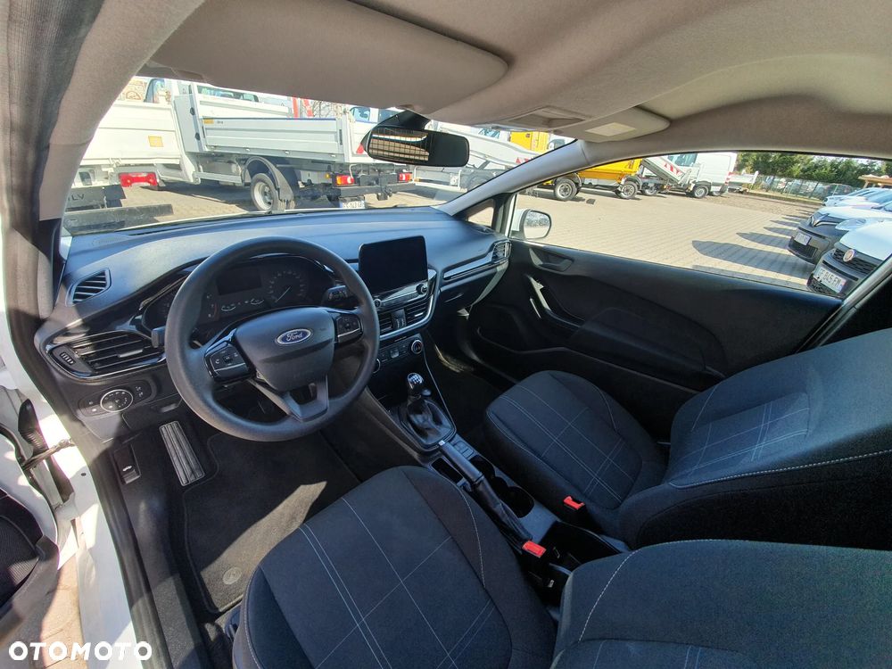 Ford Fiesta - 15