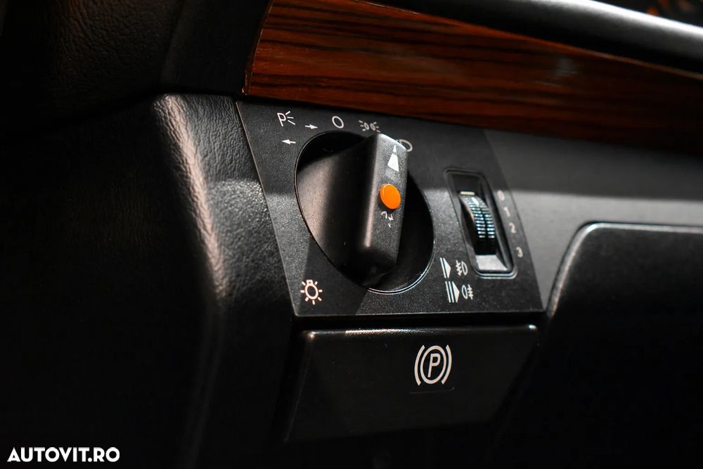 Mercedes-Benz W124 - 14