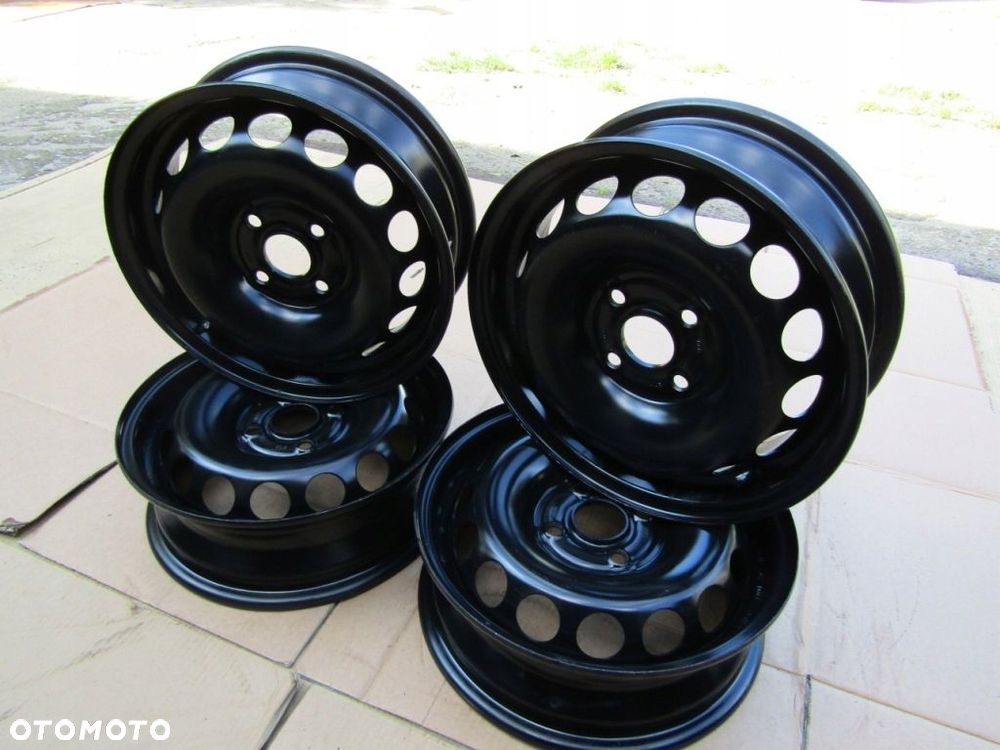 4x Felgi 14 Citroen C1 I II Toyota Aygo I II Peugeot 107 108 4,5 4x100 ET35 - 15