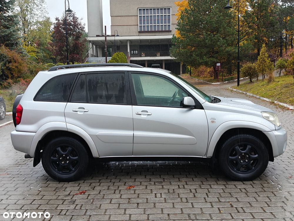 Toyota Rav4 2005 photo 3