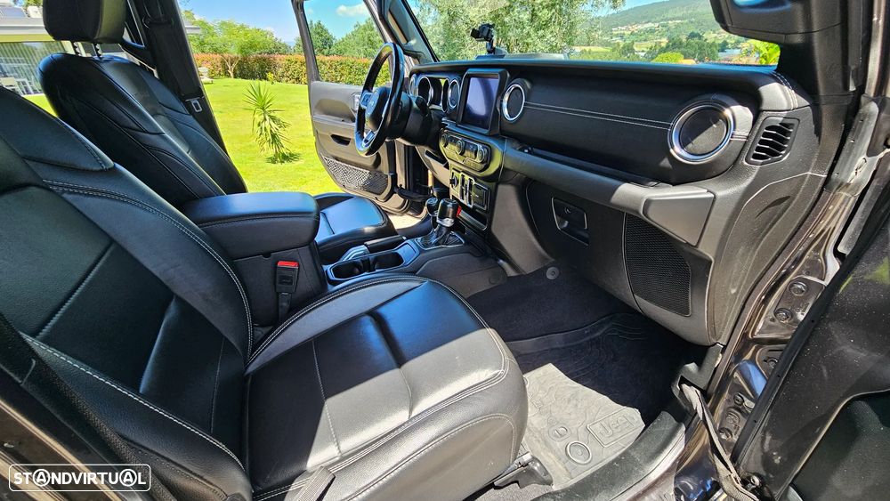 Jeep Gladiator 3.0 CRD Overland AT8 - 22