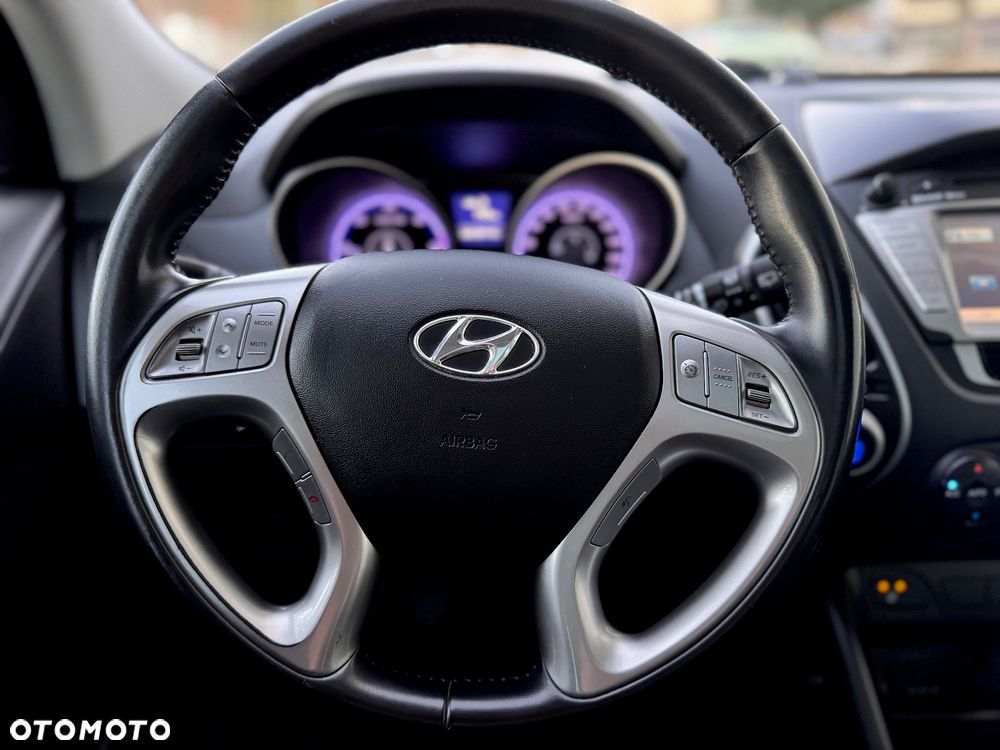 Hyundai ix35 1.7 CRDi Premium 2WD - 22