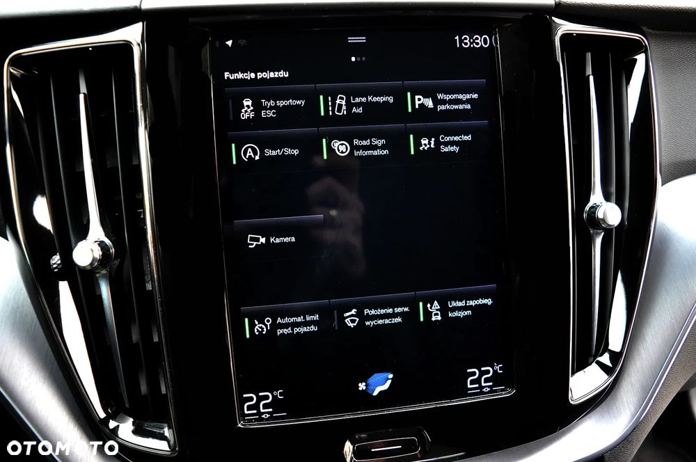 Volvo XC 60 D3 Momentum Pro - 28