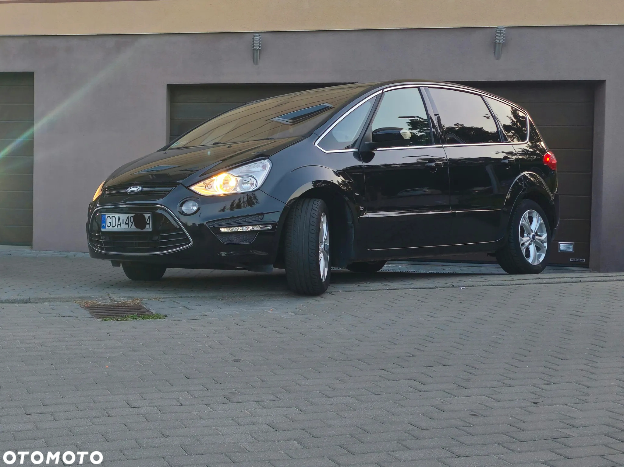 Ford S-Max 2.0 TDCi DPF Titanium - 2