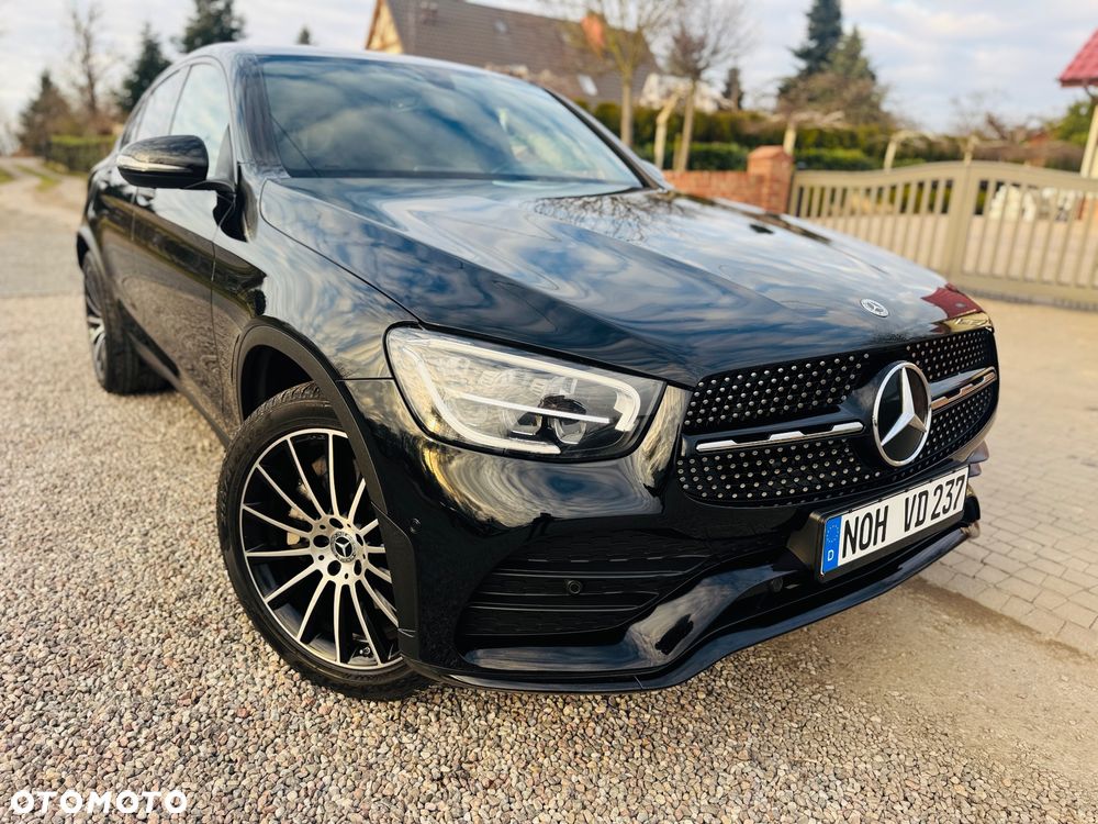 Mercedes-Benz GLC 300 d 4Matic 9G-TRONIC AMG Line Plus - 40