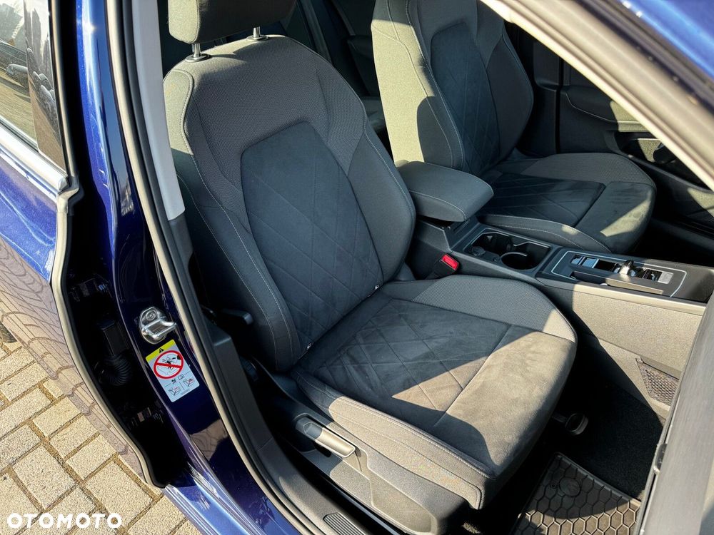 Volkswagen Golf Variant - 12