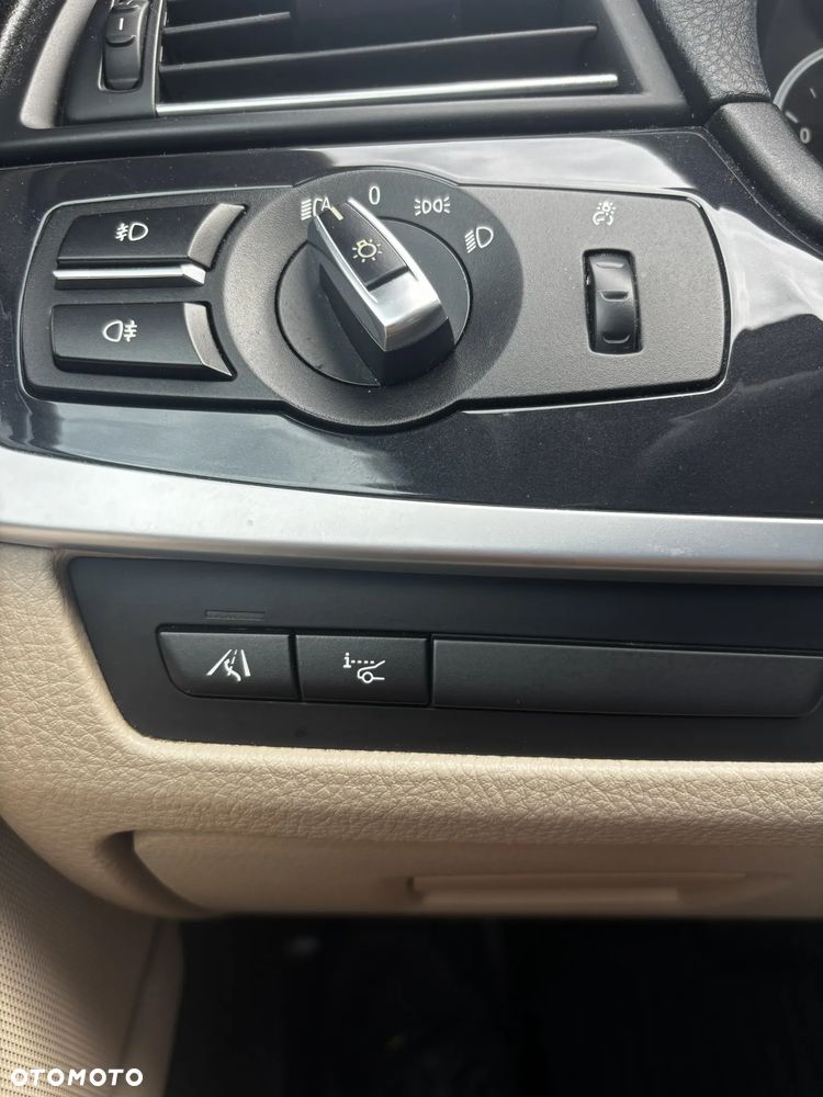 BMW Seria 5 - 13