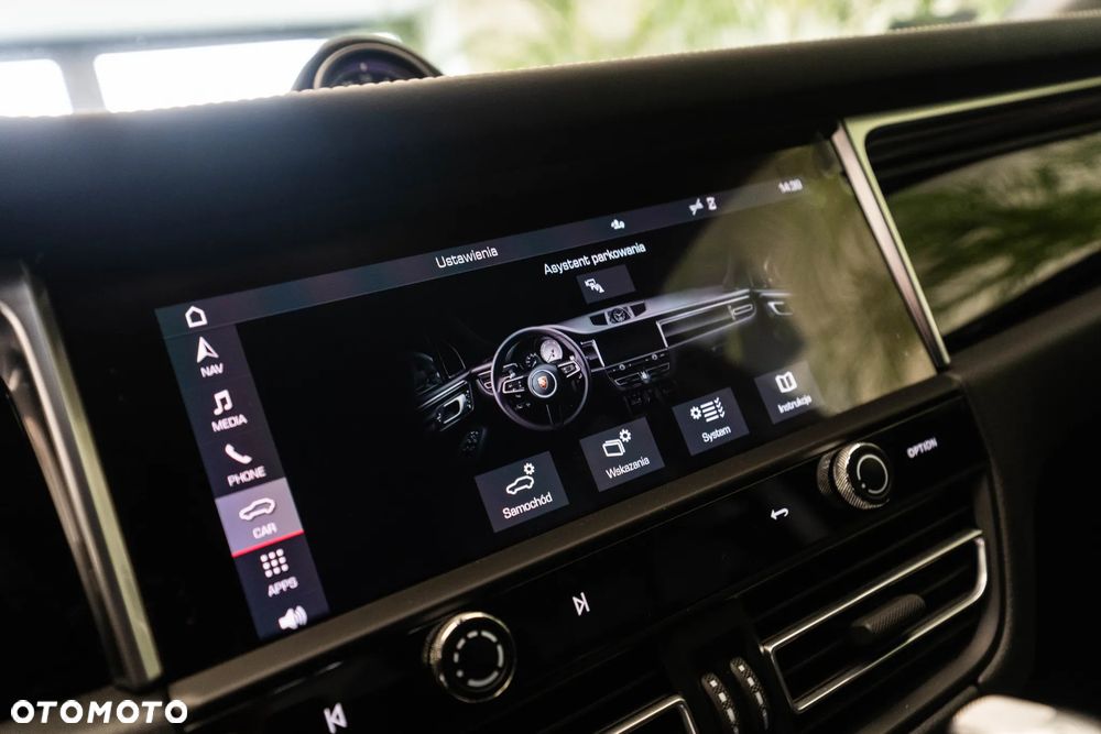 Porsche Macan Standard - 21