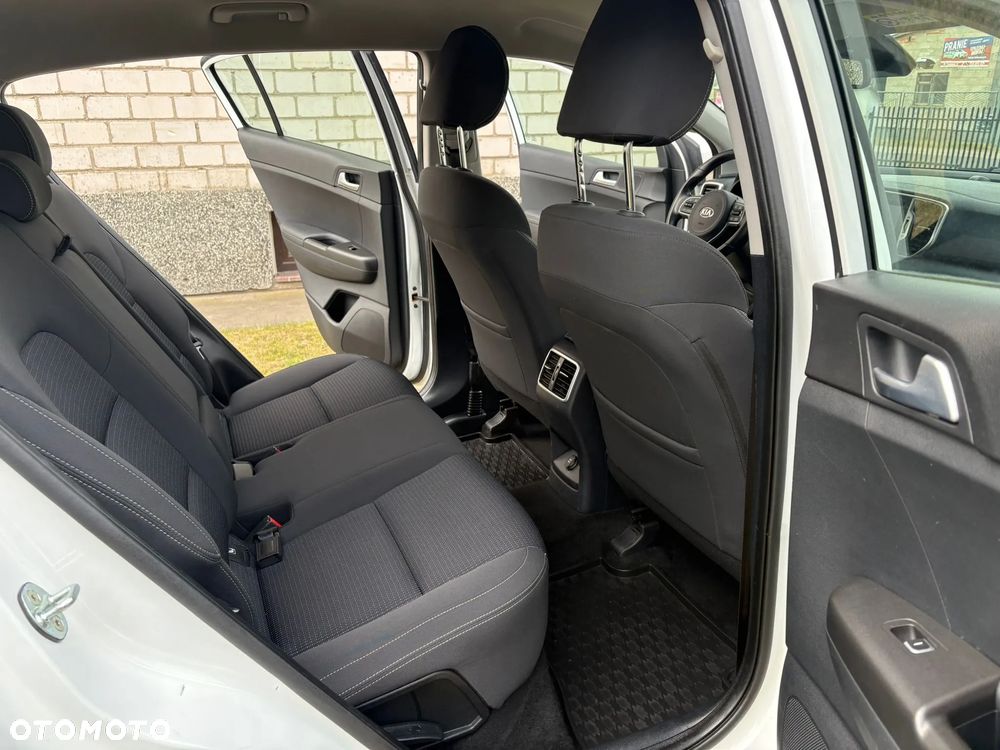 Kia Sportage - 15