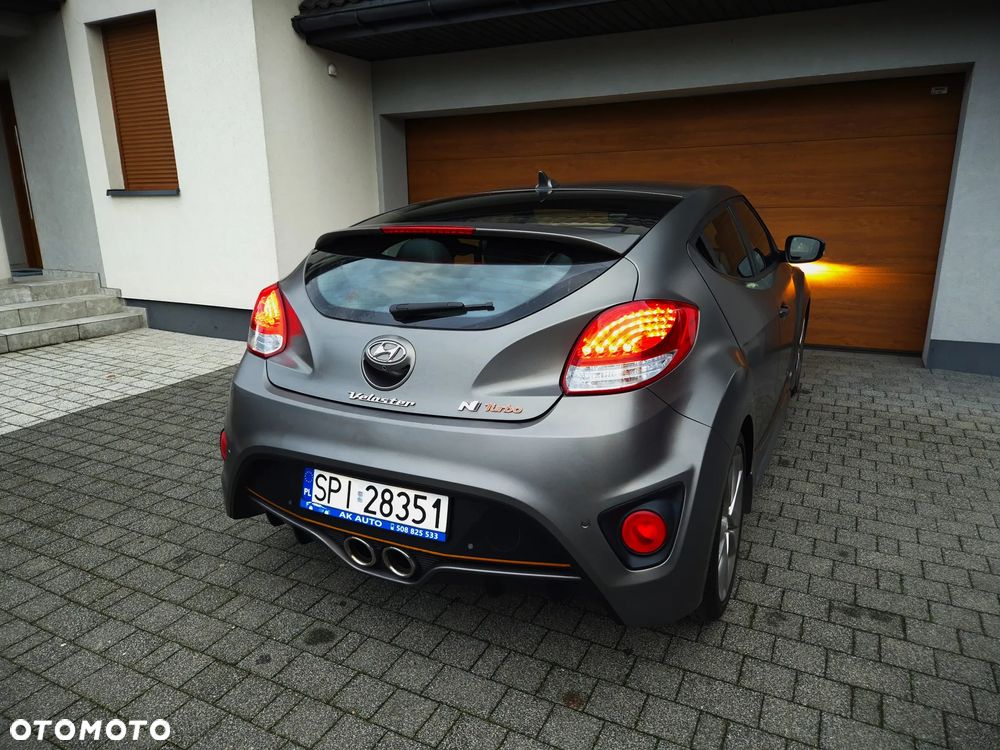 Hyundai Veloster 1.6 Turbo Matt Finish - 4