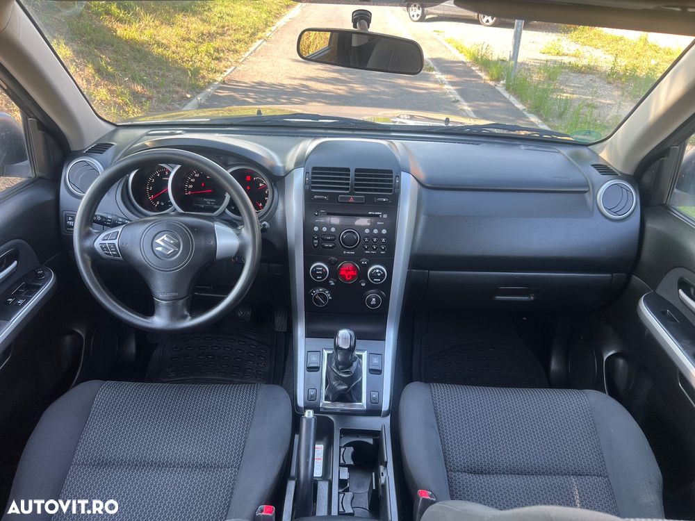 Suzuki Grand Vitara 1.9 DDIS JX - 7