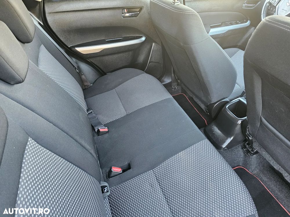 Suzuki Vitara 1.6 DDIS (4x4) Allgrip Comfort+ - 32