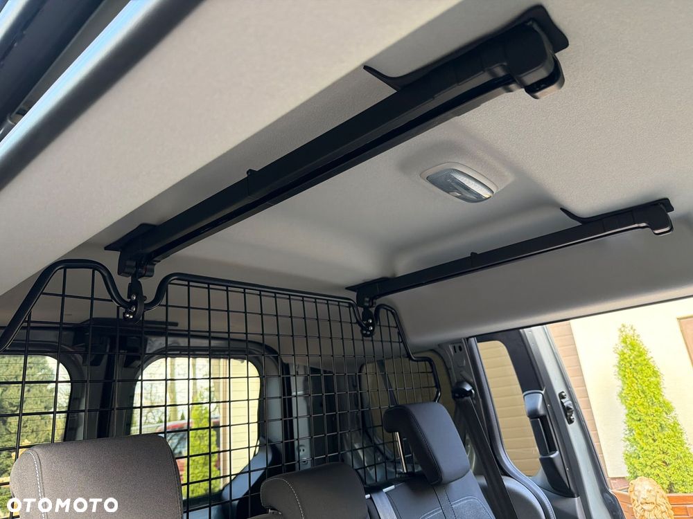 Ford Transit Connect Kombi 220 L1 Active PowerShift N1 - 34