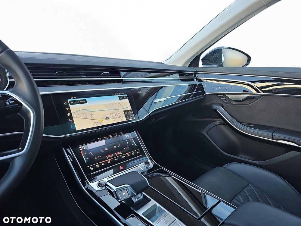Audi A8 - 24