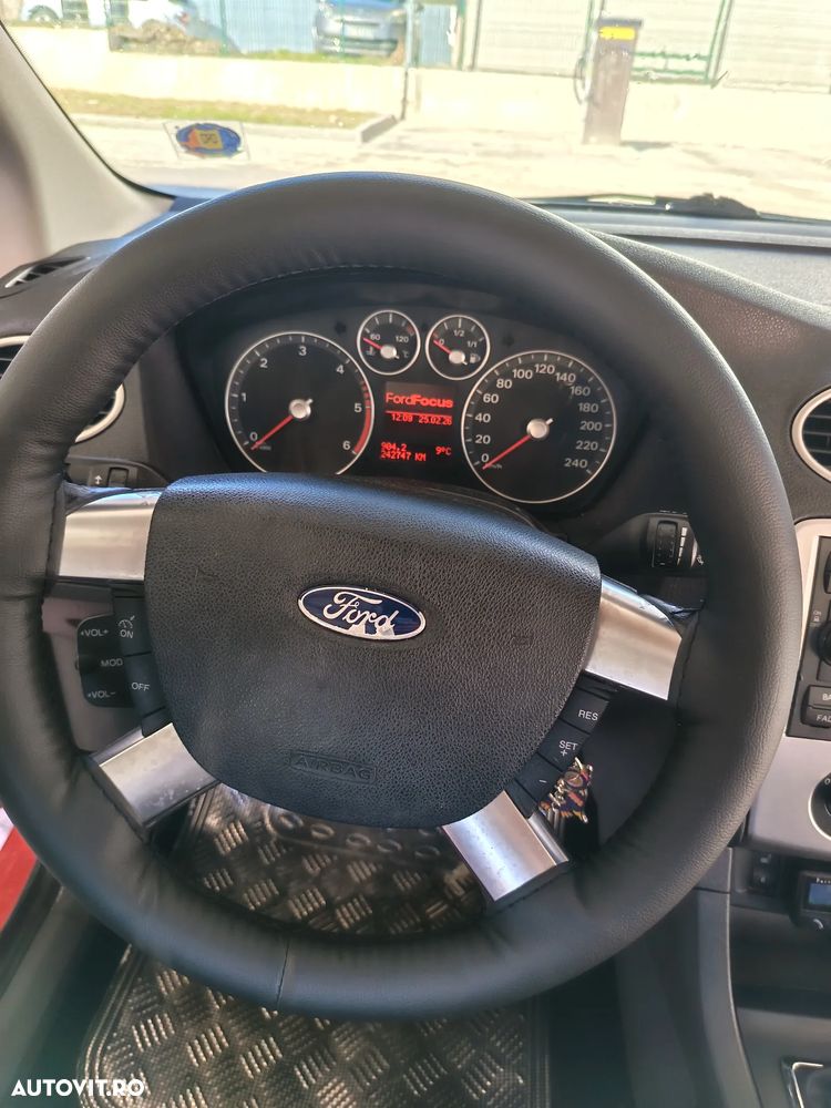 Ford Focus 1.6 TDCi Trend - 6