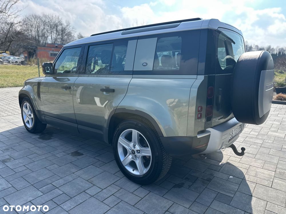 Land Rover Defender 110 D240 SE - 15