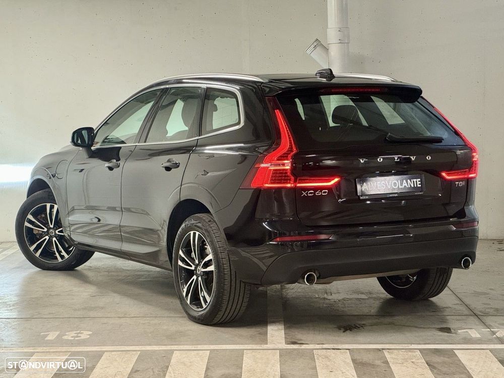 Volvo XC 60 2.0 T8 PHEV R-Design AWD - 6