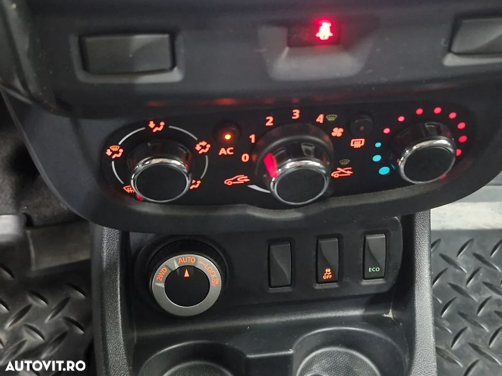 Dacia Duster 1.5 dCi 4x4 Laureate - 9