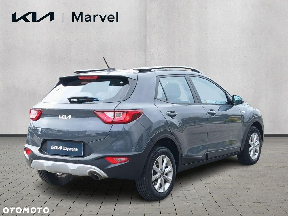 Kia Stonic - 5