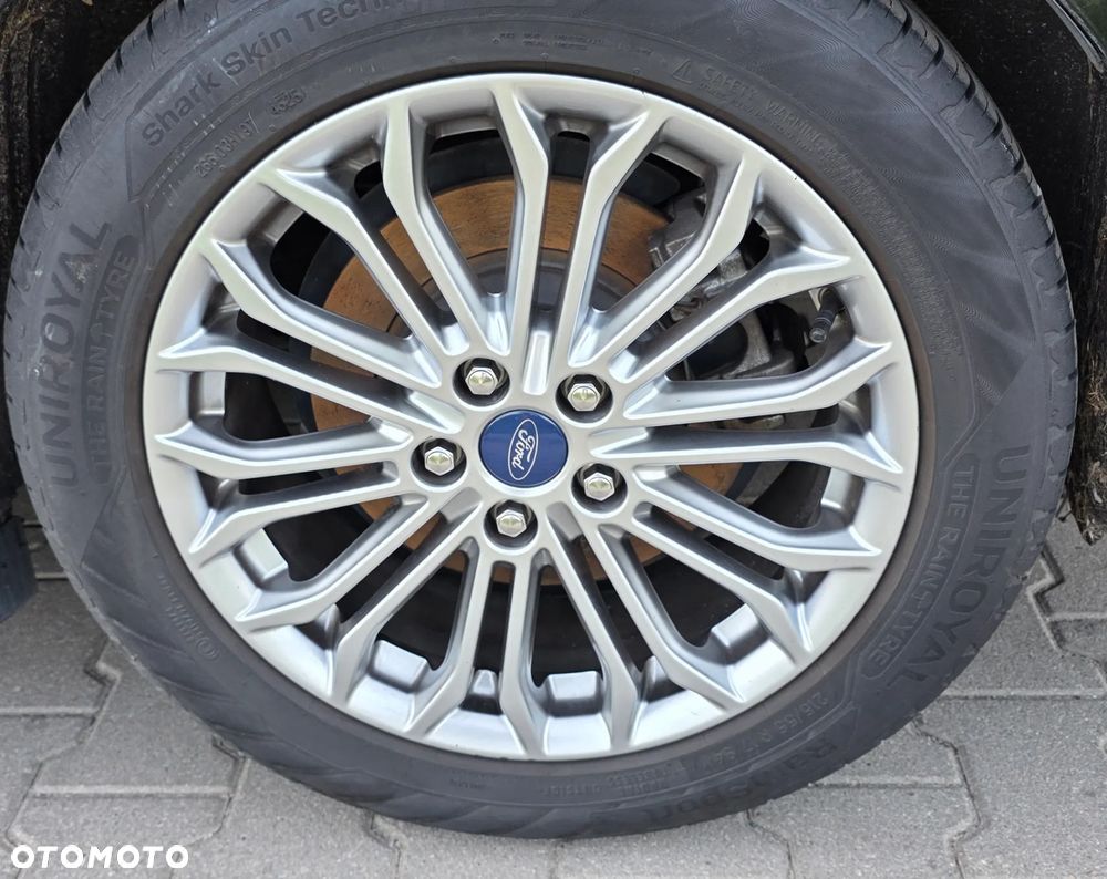 Ford Mondeo SW - 13