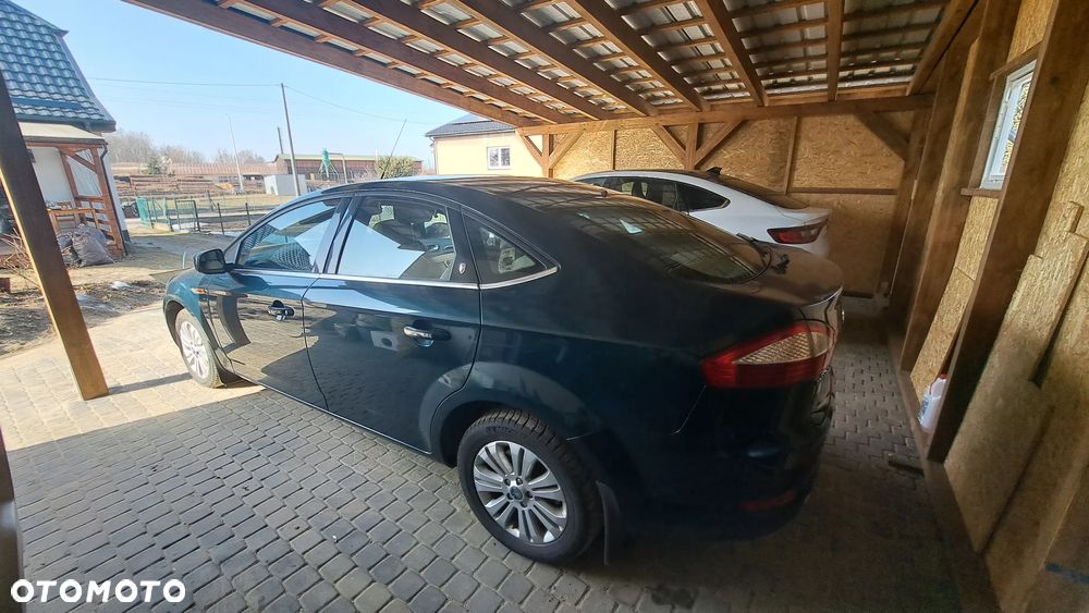 Ford Mondeo 1.8 TDCi Ghia - 4