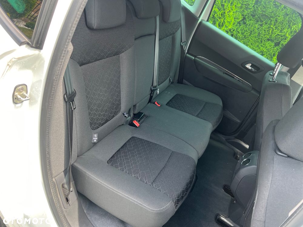 Peugeot 3008 HDi FAP 150 Platinum - 13