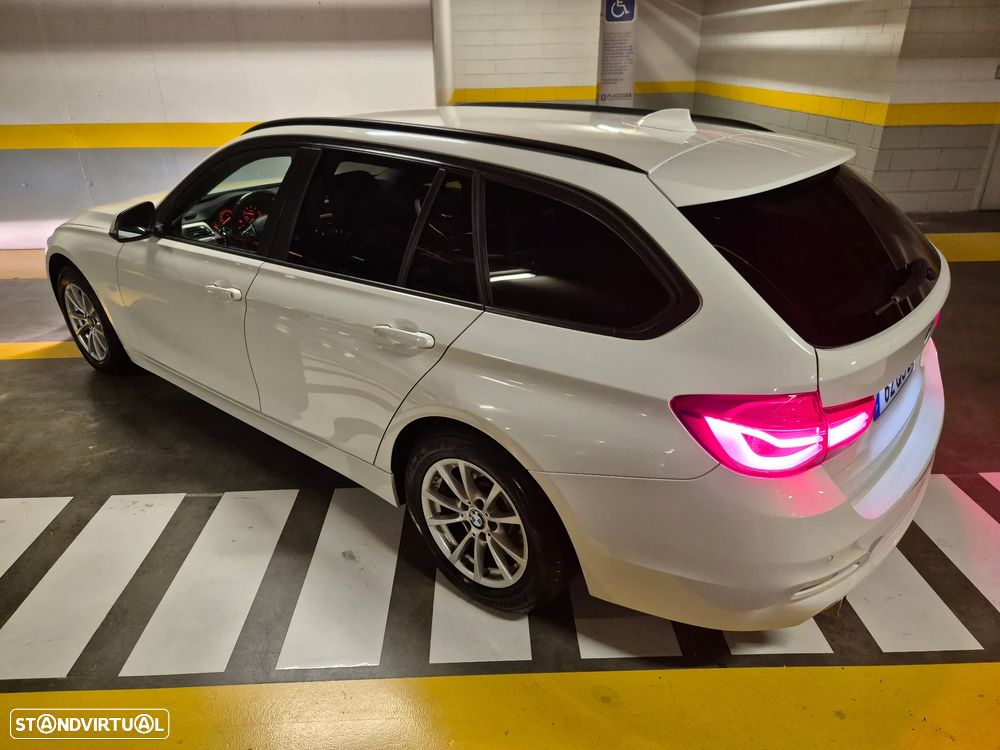 BMW 318 d Auto - 23