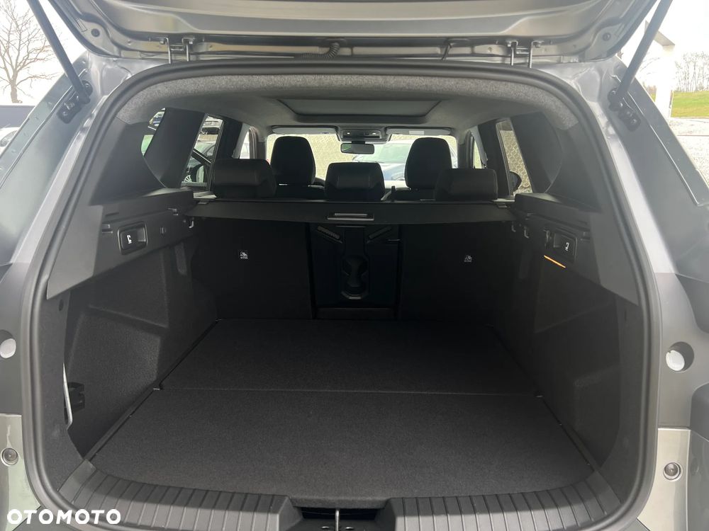 Dacia Bigster 1.2 TCe mHEV Extreme 4x4 - 11