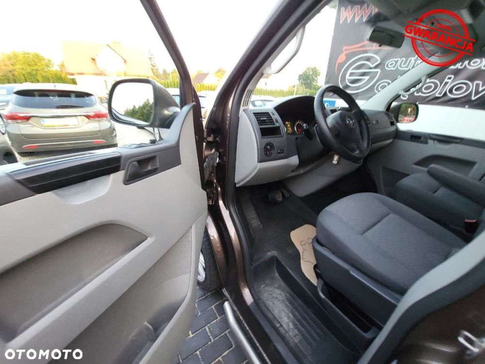 Volkswagen Transporter - 23