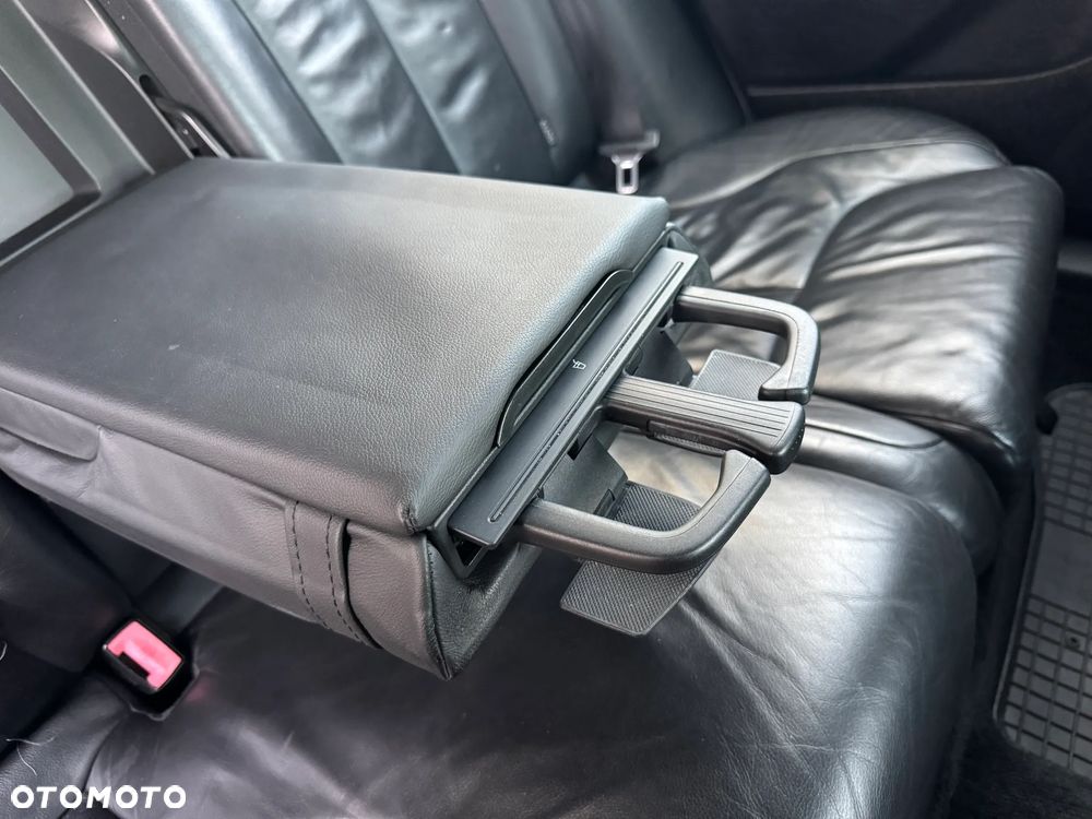 Volkswagen Passat 2.0 TDI Comfortline - 35