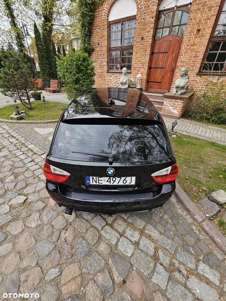 BMW Seria 3 318i - 6