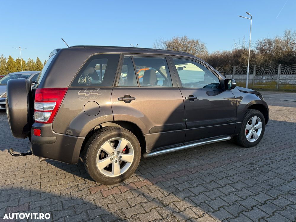 Suzuki Grand Vitara 1.9 DDIS JLX - 1
