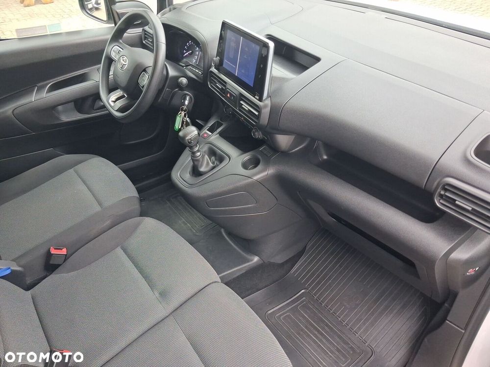 Toyota PROACE CITY - 10
